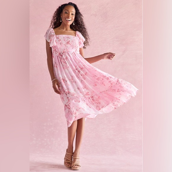 Francesca's Collections Dresses & Skirts - Francesca's Collections Pink Floral Dress